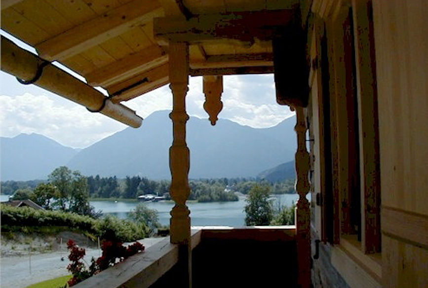 Denkmalgeschütztes Bauernhaus am Tegernsee - Balkonblick